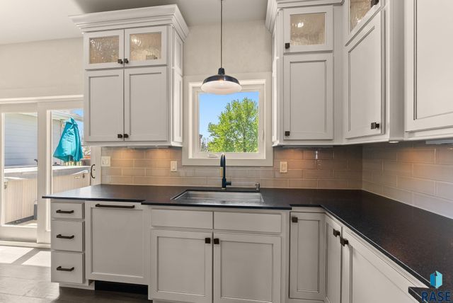 47109 Dorothy St Street, Harrisburg, SD 57032