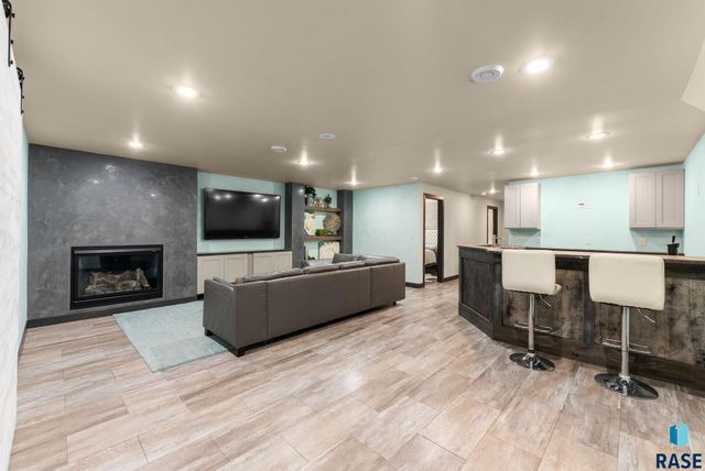 47109 Dorothy St Street, Harrisburg, SD 57032
