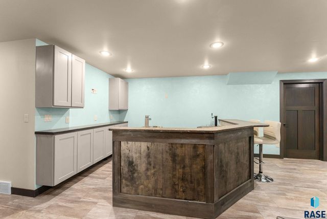 47109 Dorothy St Street, Harrisburg, SD 57032