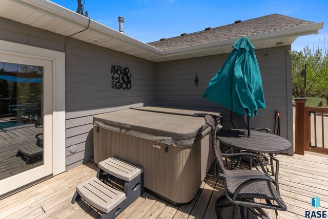47109 Dorothy St Street, Harrisburg, SD 57032