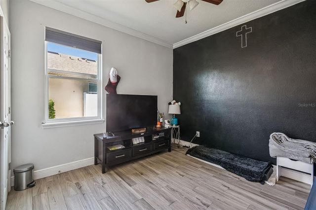 7432 47TH AVENUE CIRCLE E, Bradenton, FL 34203