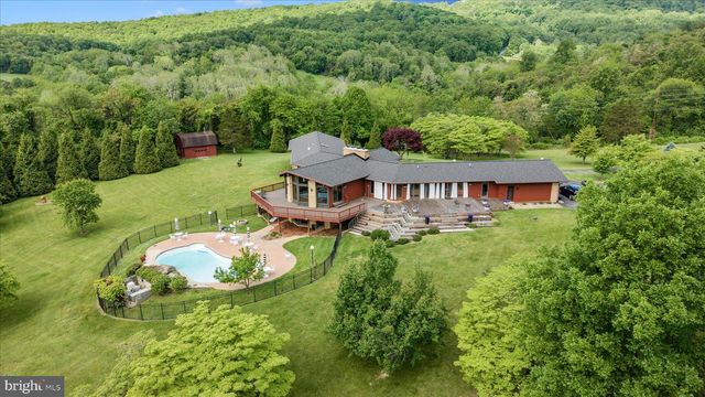 9237 FROSTOWN RD, Middletown, MD 21769