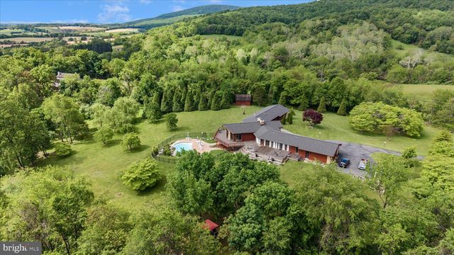 9237 FROSTOWN RD, Middletown, MD 21769