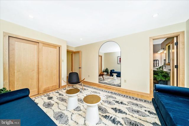 9237 FROSTOWN RD, Middletown, MD 21769