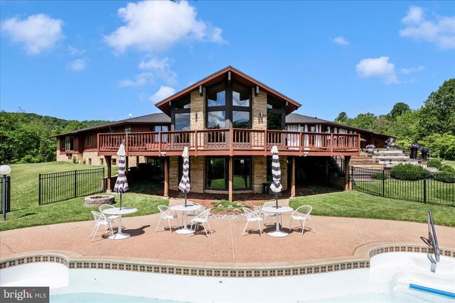 9237 FROSTOWN RD, Middletown, MD 21769