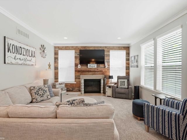 22326 Homestead Drive, Macomb Twp, MI 48044