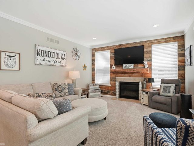 22326 Homestead Drive, Macomb Twp, MI 48044