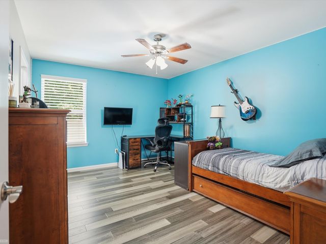 22326 Homestead Drive, Macomb Twp, MI 48044