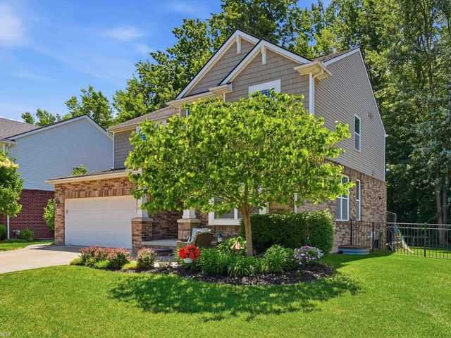 22326 Homestead Drive, Macomb Twp, MI 48044