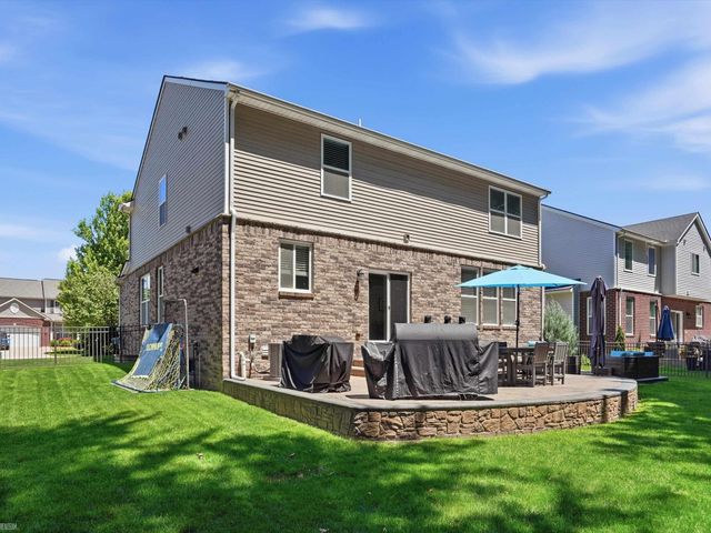 22326 Homestead Drive, Macomb Twp, MI 48044
