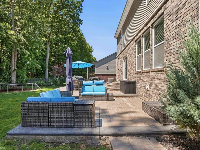 22326 Homestead Drive, Macomb Twp, MI 48044