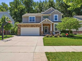 22326 Homestead Drive, Macomb Twp, MI 48044