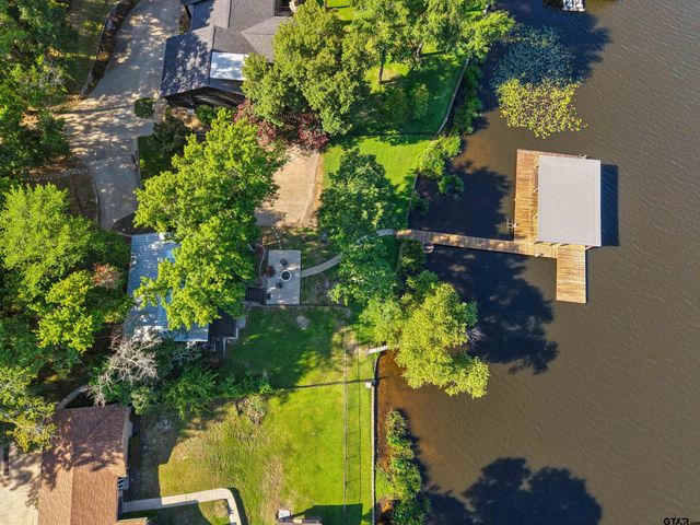 1907 East Lake, Gladewater, TX 75647