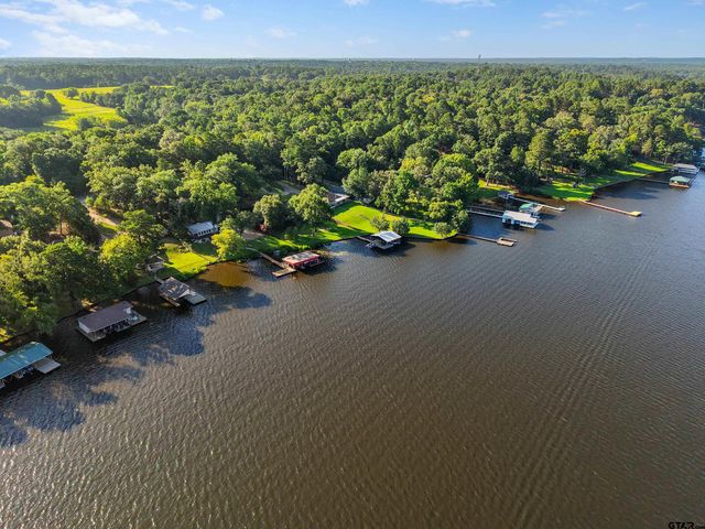 1907 East Lake, Gladewater, TX 75647