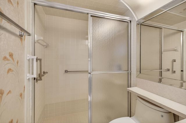 4059 Guildford D, Boca Raton, FL 33434