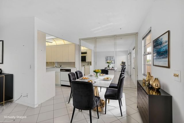 4059 Guildford D, Boca Raton, FL 33434