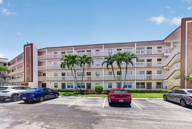 4059 Guildford D, Boca Raton, FL 33434