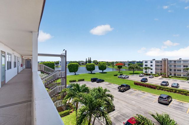 4059 Guildford D, Boca Raton, FL 33434