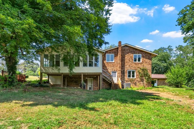 938 Belmont Rd, Clarksville, TN 37040