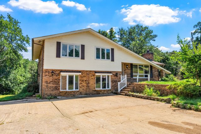 938 Belmont Rd, Clarksville, TN 37040