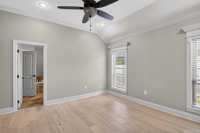 131 VIENNE Place, Maumelle, AR 72113