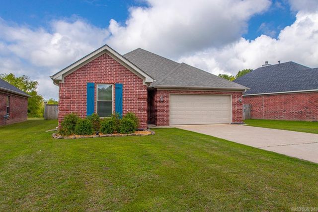 131 VIENNE Place, Maumelle, AR 72113