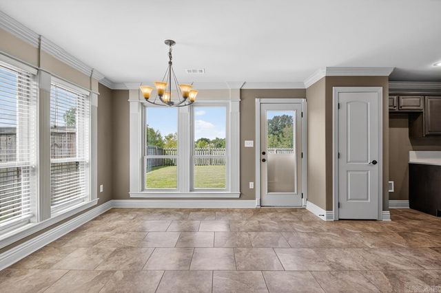131 VIENNE Place, Maumelle, AR 72113