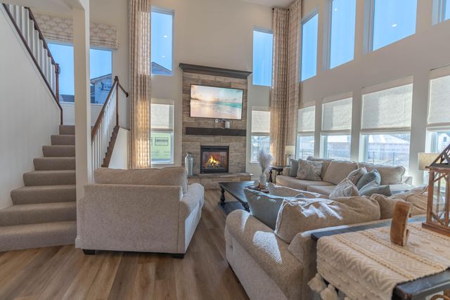 6380 GATEWAY ARCH WAY, Ashland, MO 65010