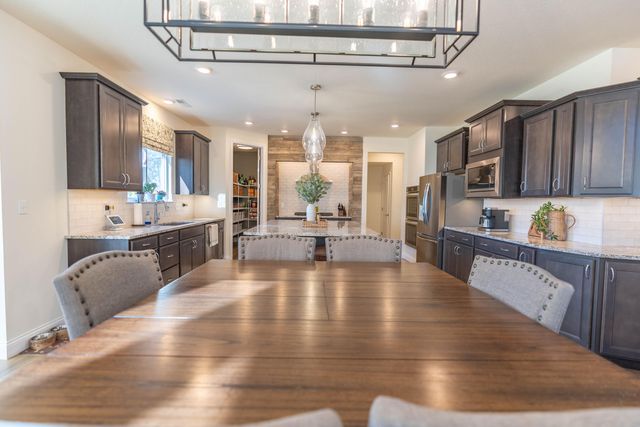 6380 GATEWAY ARCH WAY, Ashland, MO 65010