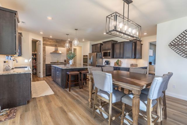 6380 GATEWAY ARCH WAY, Ashland, MO 65010