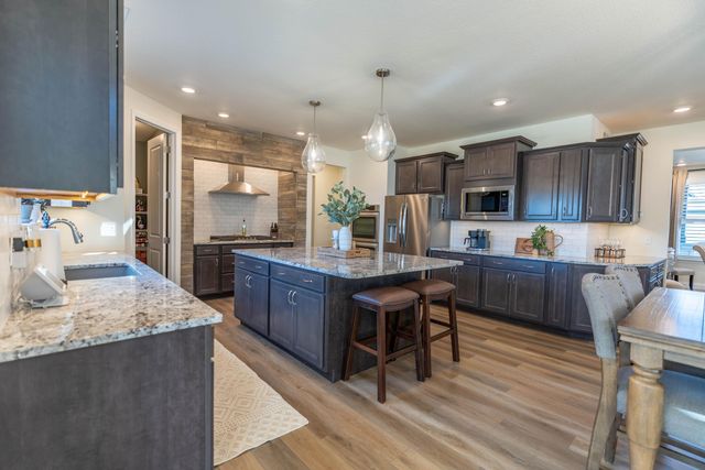 6380 GATEWAY ARCH WAY, Ashland, MO 65010