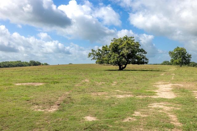 6550 Gibbs Creek Road, Chappell Hill, TX 77426