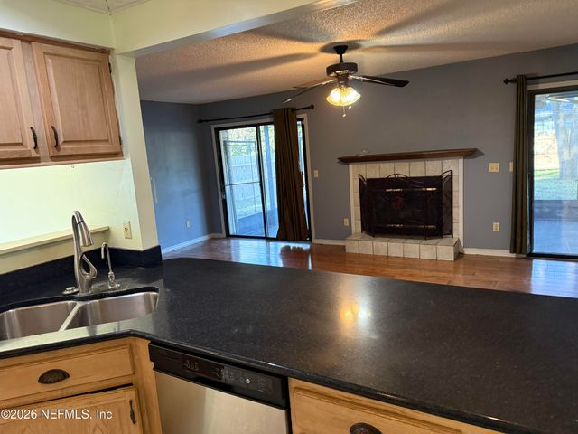 4893 E NORTHFORD Place E, Jacksonville, FL 32257