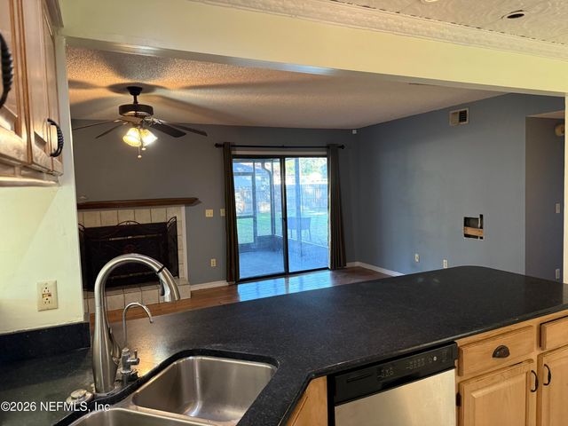 4893 E NORTHFORD Place E, Jacksonville, FL 32257