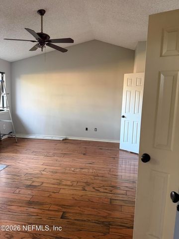 4893 E NORTHFORD Place E, Jacksonville, FL 32257