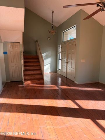 4893 E NORTHFORD Place E, Jacksonville, FL 32257