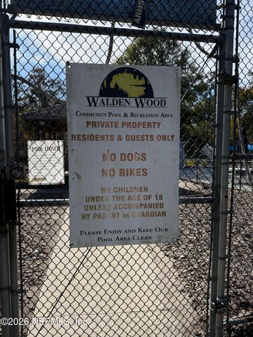 4893 E NORTHFORD Place E, Jacksonville, FL 32257