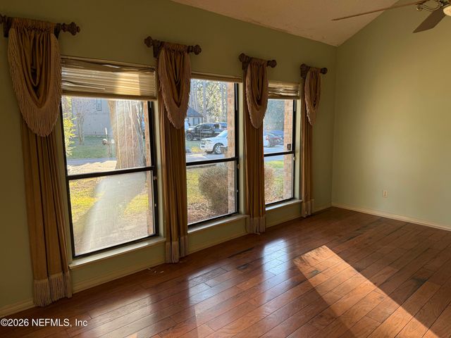 4893 E NORTHFORD Place E, Jacksonville, FL 32257