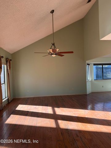 4893 E NORTHFORD Place E, Jacksonville, FL 32257