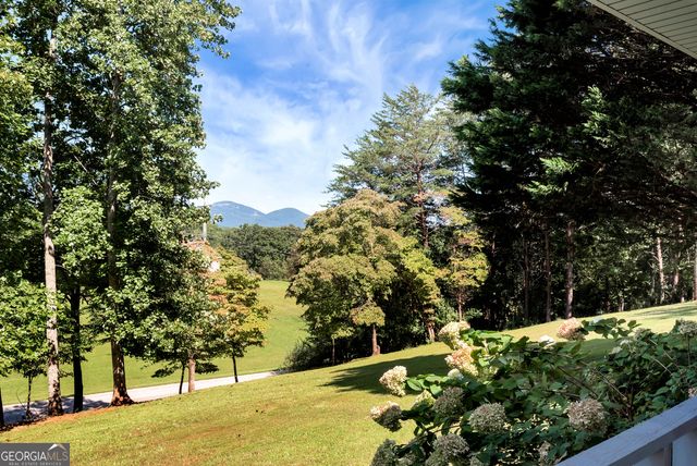 303 Jennys Cove Road, Cleveland, GA 30528