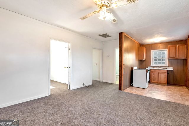 303 Jennys Cove Road, Cleveland, GA 30528