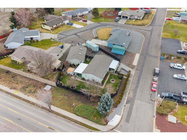 336 12TH STREET Ct, Goldendale, WA 98620