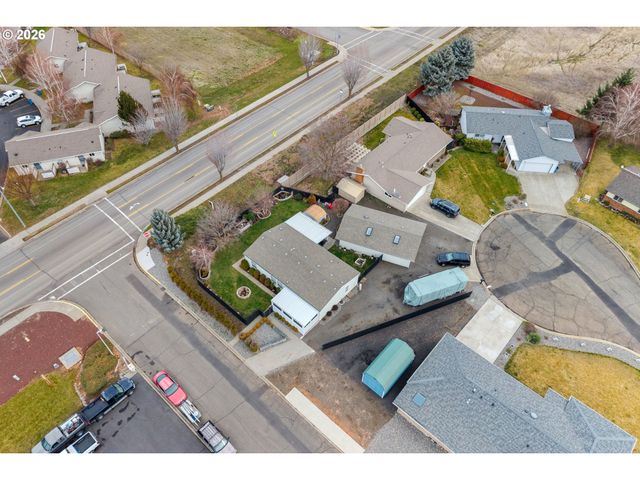 336 12TH STREET Ct, Goldendale, WA 98620