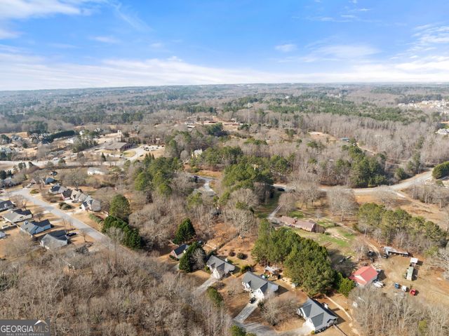 1360 Platinum Drive, Hoschton, GA 30548