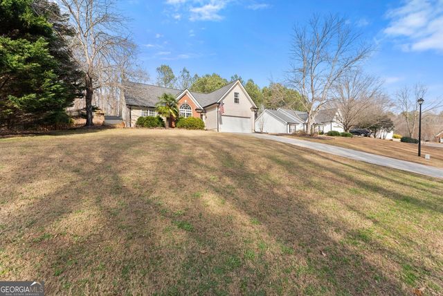 1360 Platinum Drive, Hoschton, GA 30548