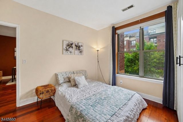 24 Ave At Port Imperial 215, West New York Town, NJ 07093