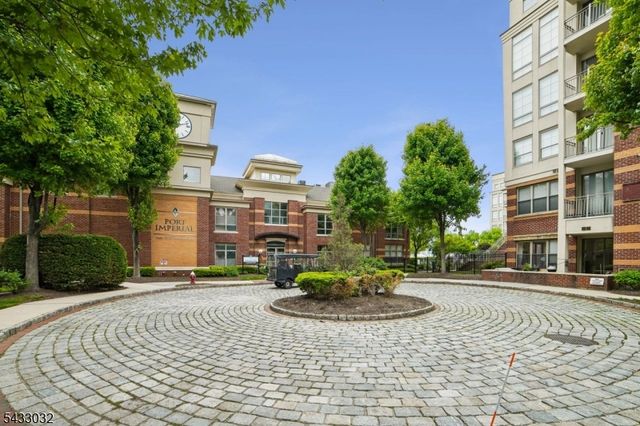 24 Ave At Port Imperial 215, West New York Town, NJ 07093