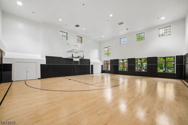 24 Ave At Port Imperial 215, West New York Town, NJ 07093