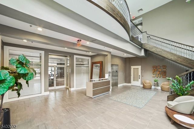 24 Ave At Port Imperial 215, West New York Town, NJ 07093