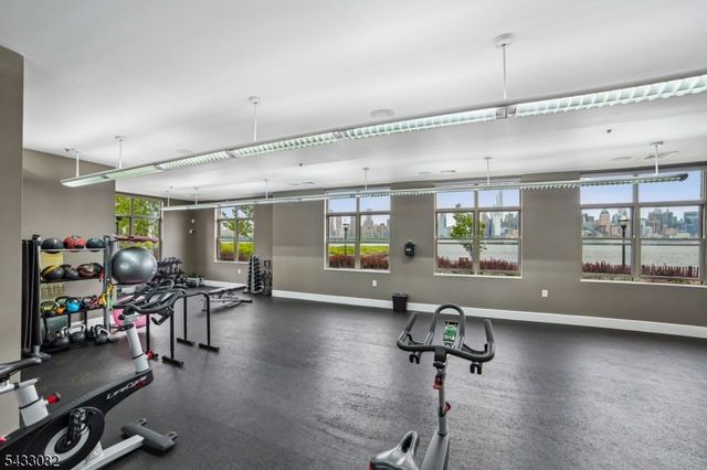24 Ave At Port Imperial 215, West New York Town, NJ 07093
